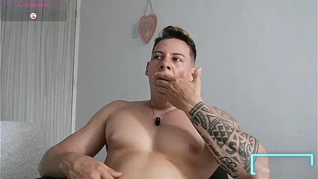 Muscle_King_Cum webcam