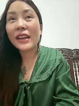 Lina-Naughty