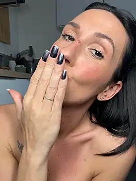 lola_tentatiion webcam