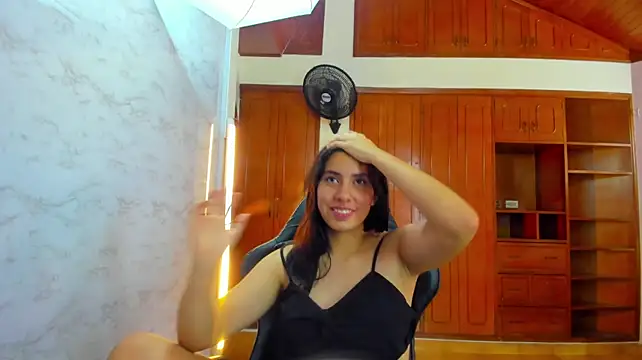 Soffy_and_Emily webcam
