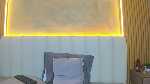 lulu_fuller webcam