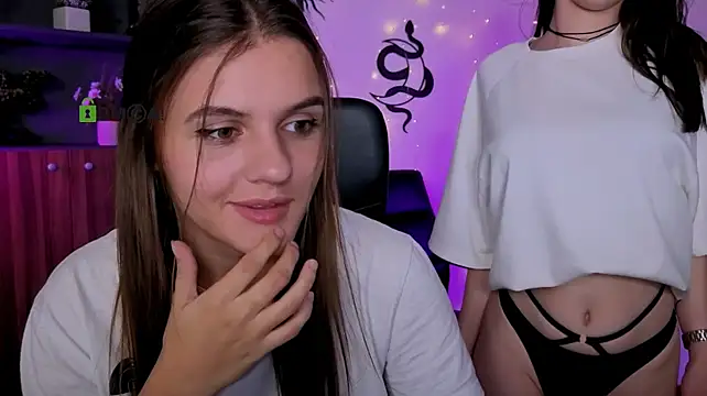 lisa_dark_