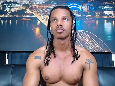 Josh_fit7 webcam