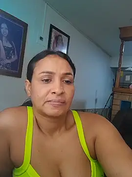 mell0102 webcam