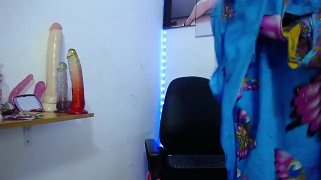 Madamme_sweet webcam