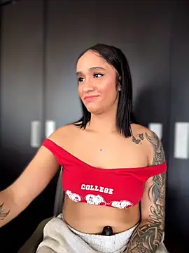 Isabella-Teen