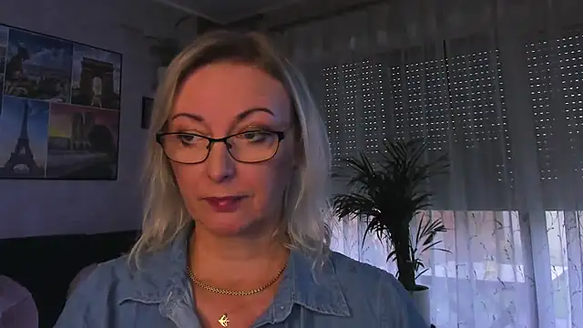 vanessa_chat