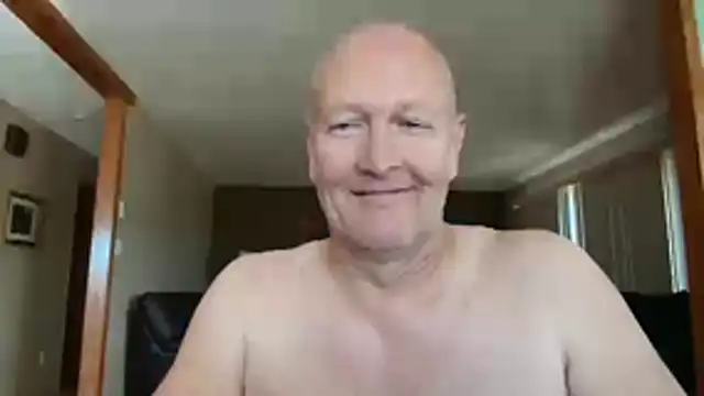 BasicAnt live cam on StripChat