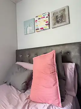 Ashleyroberst live sex cam