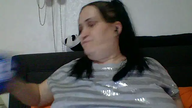 _squirty_cum_lady_ live cam on StripChat