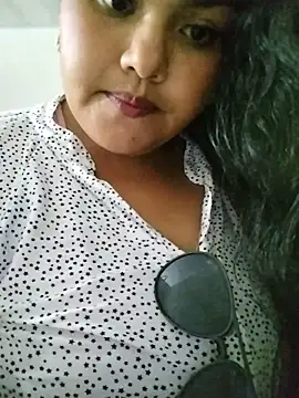 MiaBloom0
