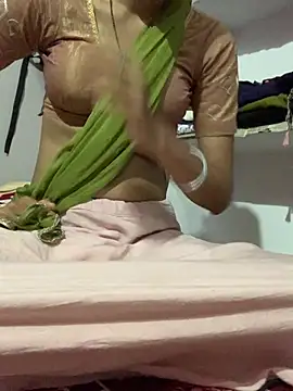Simran_Khay