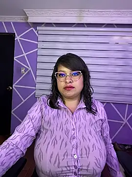 MiiaaJoness