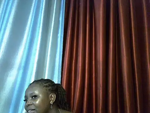 Queen_beautyy webcam