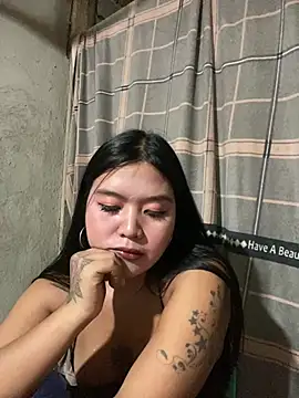 Model: Naughty_Janna