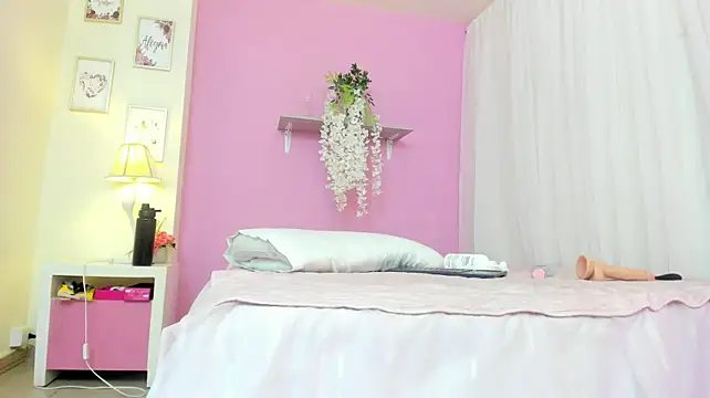 ZoeZulman webcam
