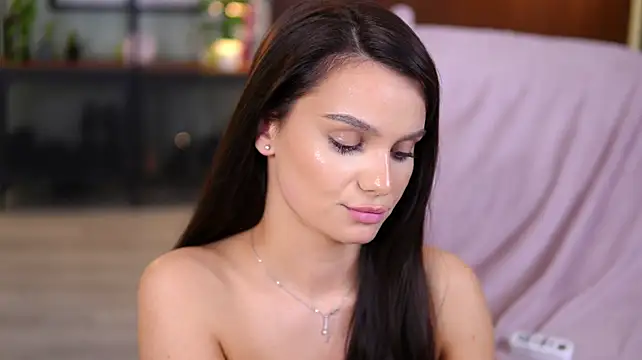 Lena_Laurent