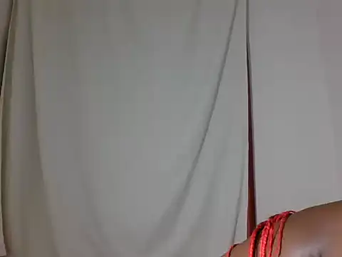 Sleek_petite