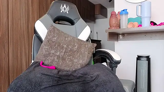 Jade_Amado_