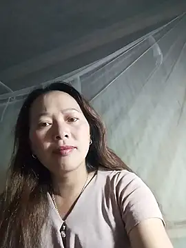 Duyen039 live cam on StripChat
