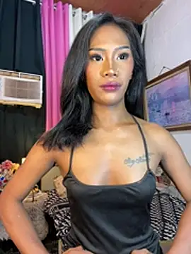 Tarah_victoria_collins live cam on StripChat