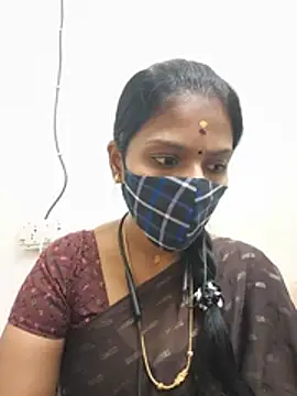 Tamil_Yalini12 live cam on StripChat