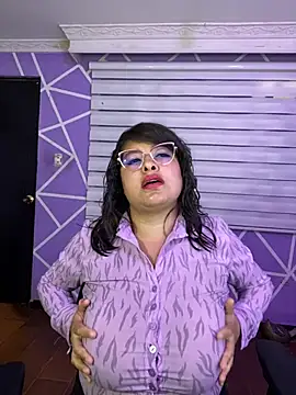 MiiaaJoness