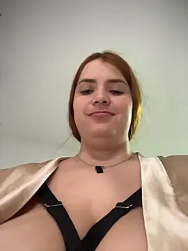 samanta_rave (F young) - show my tits 1 min