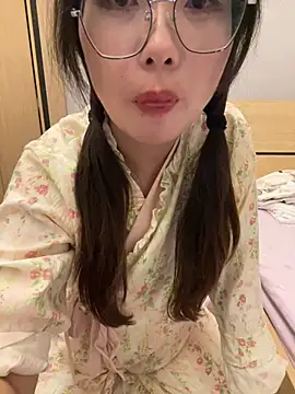 xianyu-ss (F young) - 脱光只剩内裤