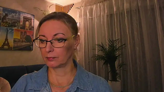 vanessa_chat