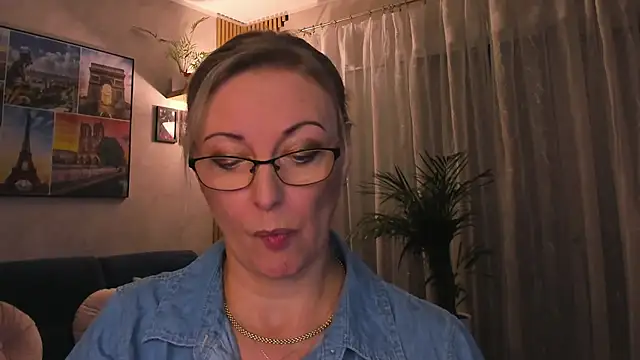 vanessa_chat