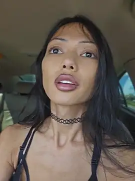 RinaErota live sex cam