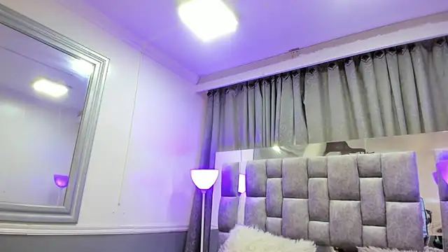 CataleyaReed live cam preview