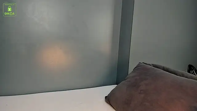 CarolBarker live cam on StripChat