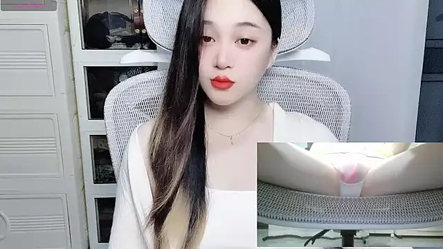 woaiqinqin webcam