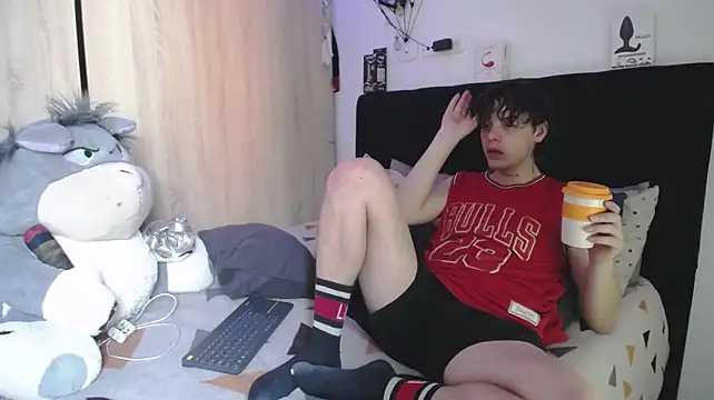 santiago_kiler (M young) - Play With My Cock