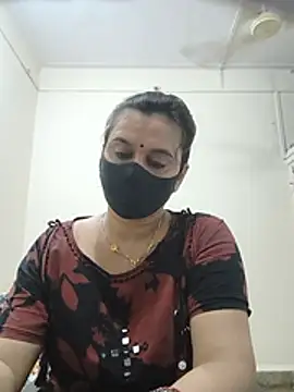 spasyQueen69 live cam on StripChat