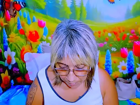 indianroxy live cam on StripChat