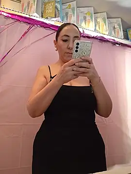 Mia_Novikov