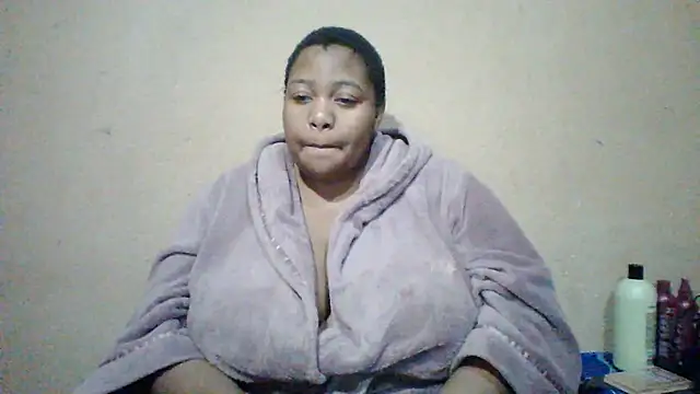 bustyboobs27