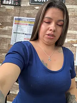 Ariana-07