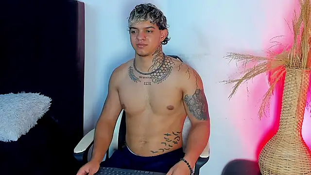 Noah__Browm