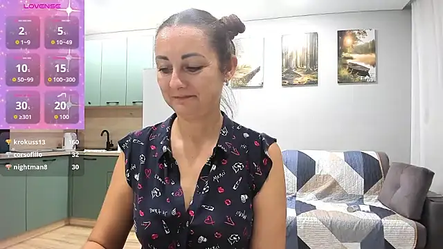 KatrinSweet live cam preview