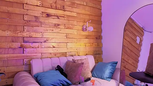 miss_scarley webcam