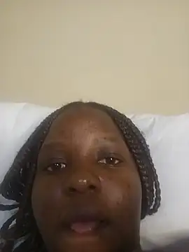 sexyclara77 webcam