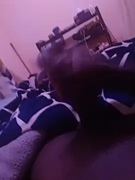 hugechund webcam