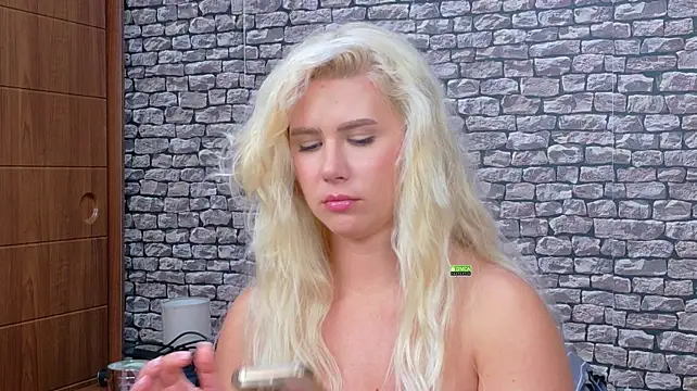 CuteBlondeMe
