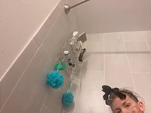 nikki_lee
