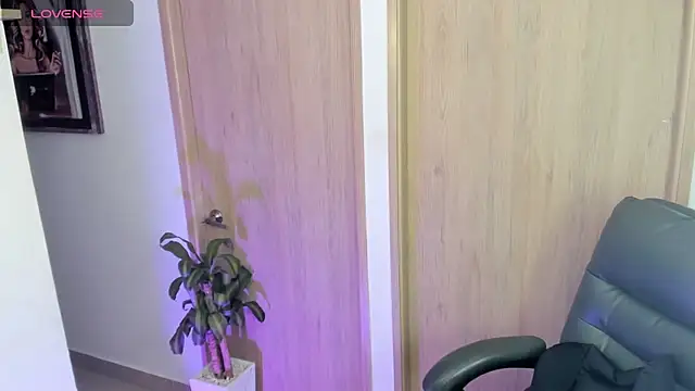 Danna_Diamond_