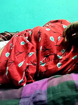Tamilrojanew webcam